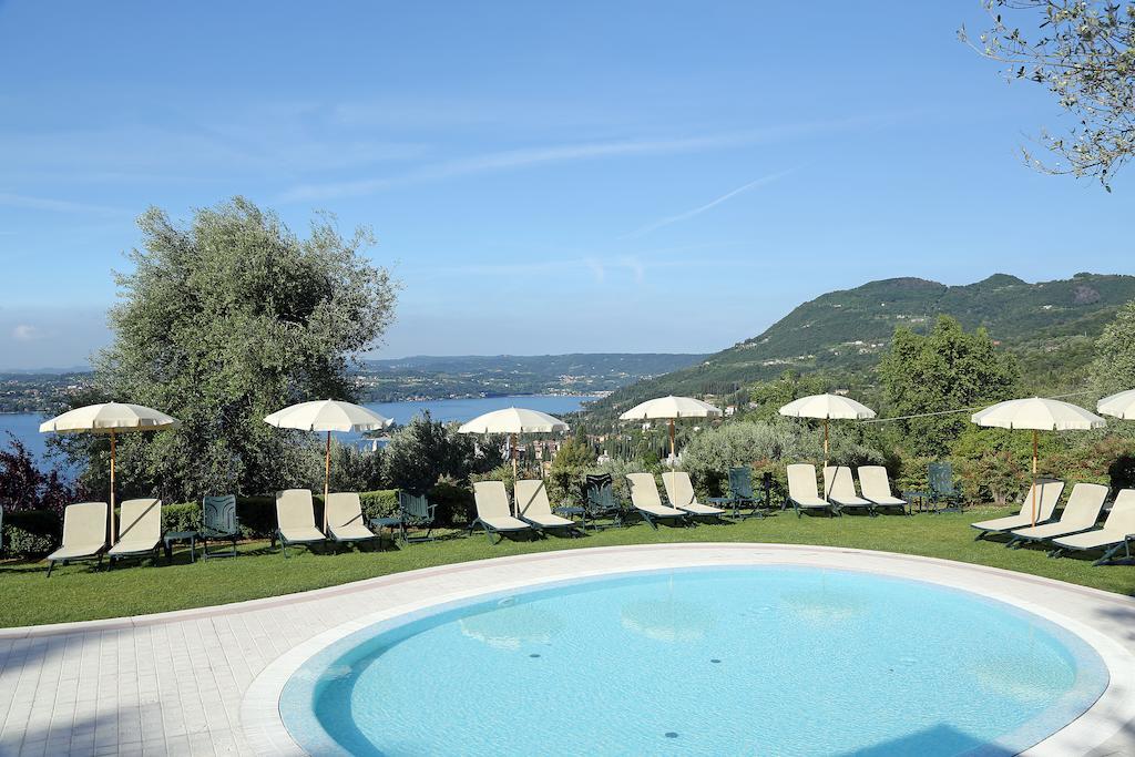 Appartamenti Borgo Gardone Riviera Exterior foto